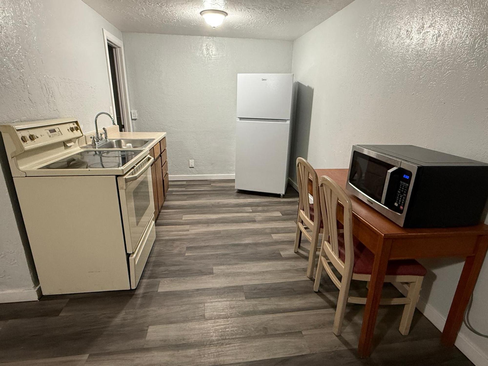 Budget Inn Bend Exteriör bild