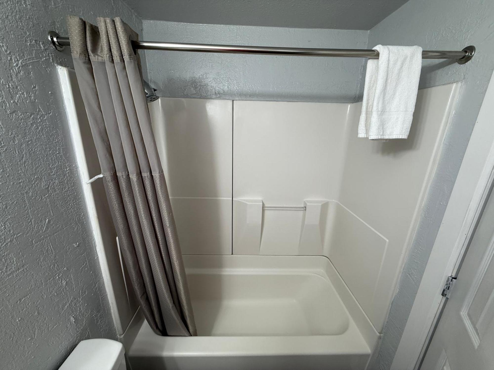 Budget Inn Bend Exteriör bild